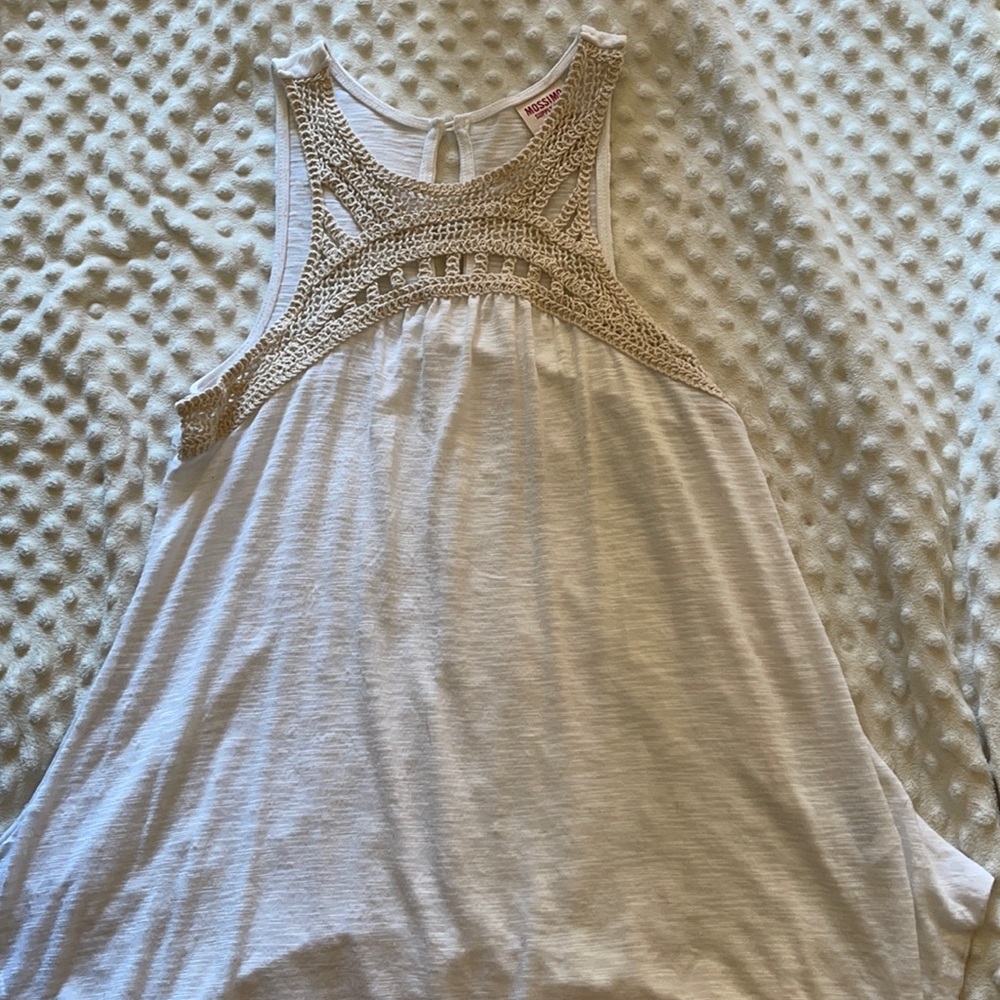 Mossimo top